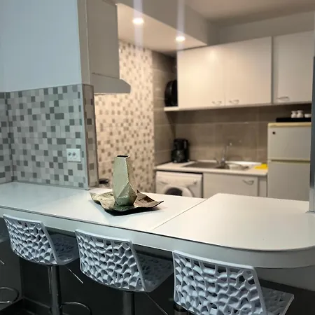 Club Paraiso 2-bedroom Apartment